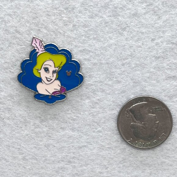🔮 5/$25‎ Disney The Little Mermaid Daughters of King Triton Andrina Pin - Picture 2 of 2